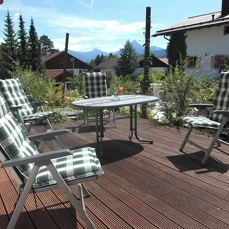 Am Rosengarten Apartment *